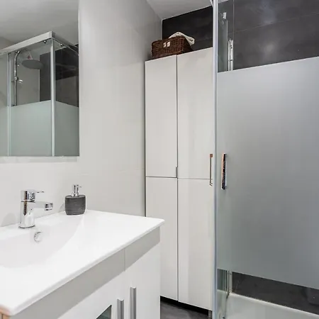 Maryel Apartment